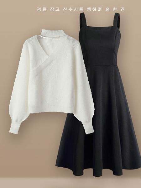 ホワイト/セーター+ブラック/ワンピース